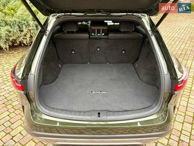 Зелений Лексус РХ, об'ємом двигуна 2.5 л та пробігом 33 тис. км за 66000 $, фото 7 на Automoto.ua