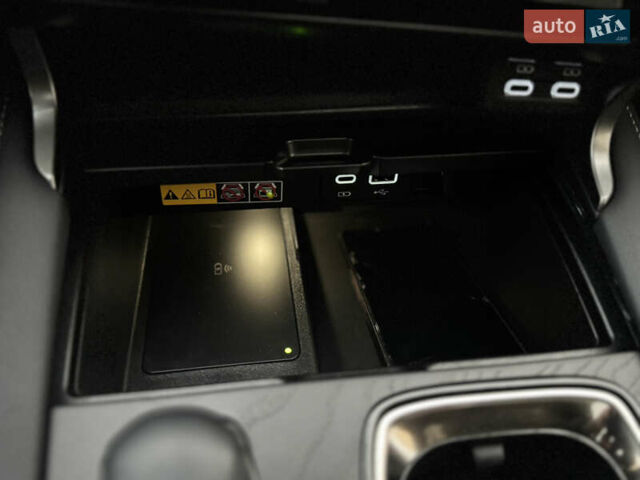 Зеленый Лексус РХ, объемом двигателя 2.4 л и пробегом 19 тыс. км за 63000 $, фото 15 на Automoto.ua