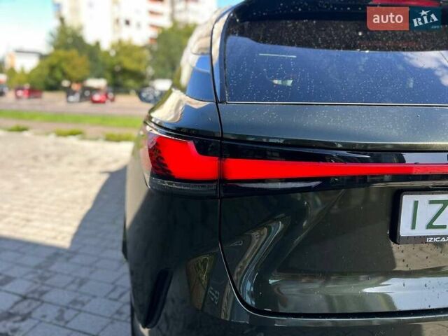 Зелений Лексус РХ, об'ємом двигуна 2.5 л та пробігом 16 тис. км за 64000 $, фото 9 на Automoto.ua