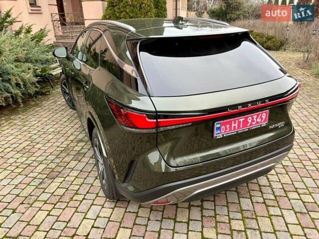 Зелений Лексус РХ, об'ємом двигуна 2.5 л та пробігом 33 тис. км за 66000 $, фото 10 на Automoto.ua