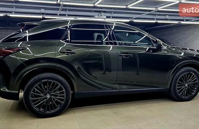 Лексус РХ 2024 в Киеве на Automoto.ua Зеленый Лексус РХ, объемом двигателя 2.4 л и пробегом 5 тыс. км за 62500 $, фото 8 на Automoto.ua