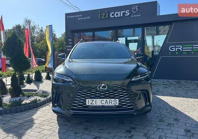 Зелений Лексус РХ, об'ємом двигуна 2.5 л та пробігом 16 тис. км за 64000 $, фото 1 на Automoto.ua