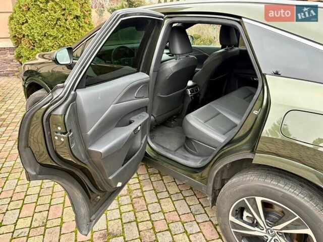 Зелений Лексус РХ, об'ємом двигуна 2.5 л та пробігом 33 тис. км за 66000 $, фото 18 на Automoto.ua