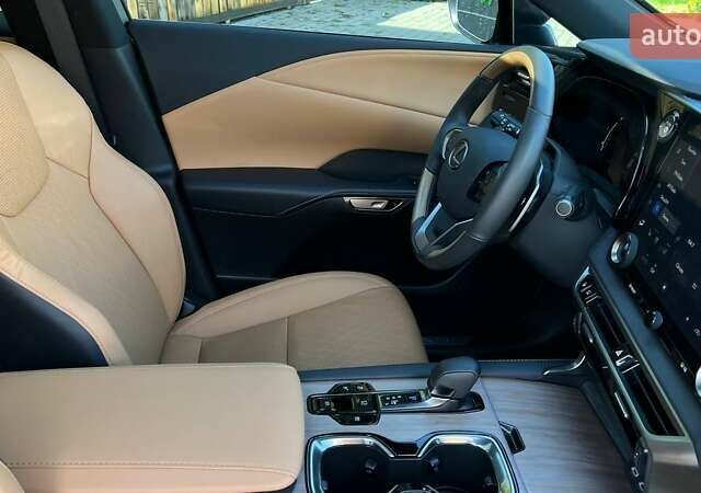 Зелений Лексус РХ, об'ємом двигуна 2.5 л та пробігом 16 тис. км за 64000 $, фото 42 на Automoto.ua