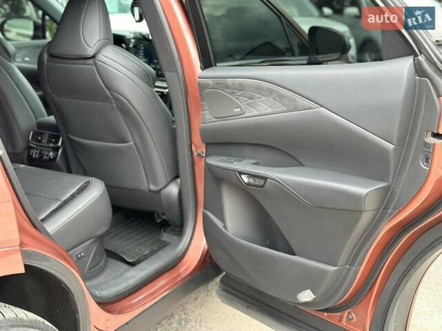 Помаранчевий Лексус РХ, об'ємом двигуна 2.4 л та пробігом 15 тис. км за 70420 $, фото 15 на Automoto.ua