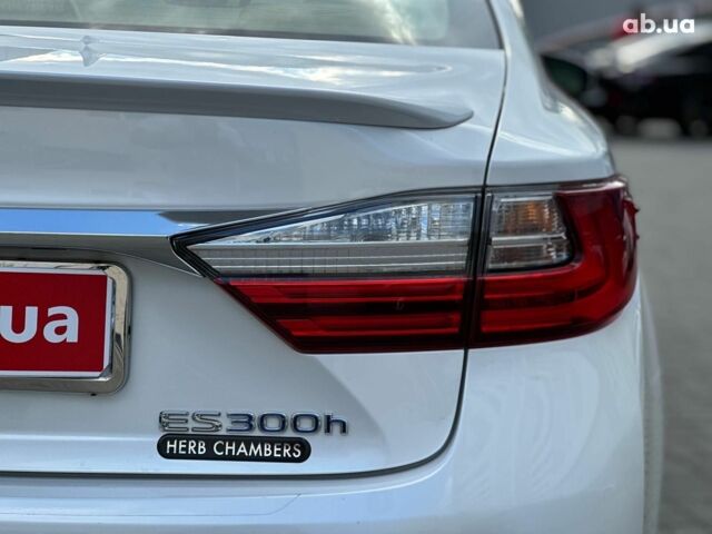 Белый Лексус С 350, объемом двигателя 2.5 л и пробегом 84 тыс. км за 29990 $, фото 14 на Automoto.ua