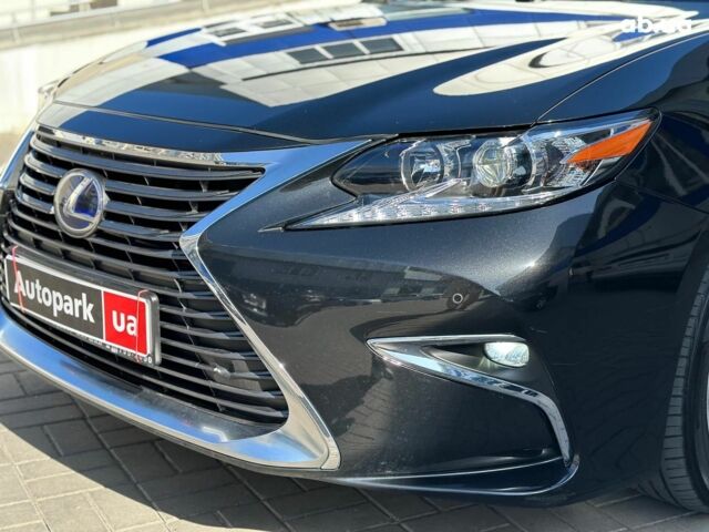 Черный Лексус С 350, объемом двигателя 25 л и пробегом 136 тыс. км за 25990 $, фото 14 на Automoto.ua