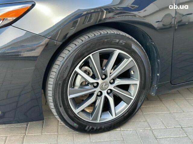 Черный Лексус С 350, объемом двигателя 25 л и пробегом 136 тыс. км за 25990 $, фото 15 на Automoto.ua