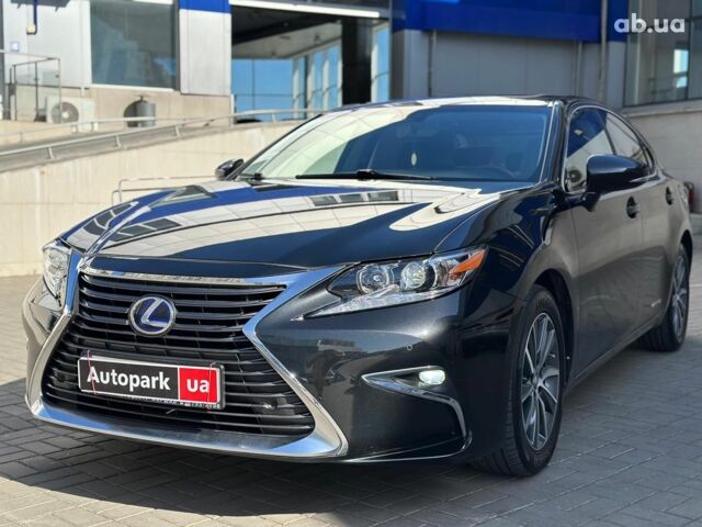 Черный Лексус С 350, объемом двигателя 25 л и пробегом 136 тыс. км за 25990 $, фото 11 на Automoto.ua