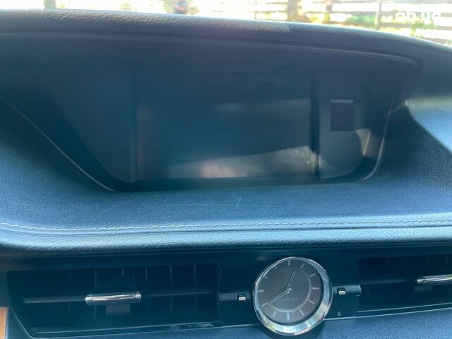 Серый Лексус С 350, объемом двигателя 2.5 л и пробегом 220 тыс. км за 17990 $, фото 29 на Automoto.ua