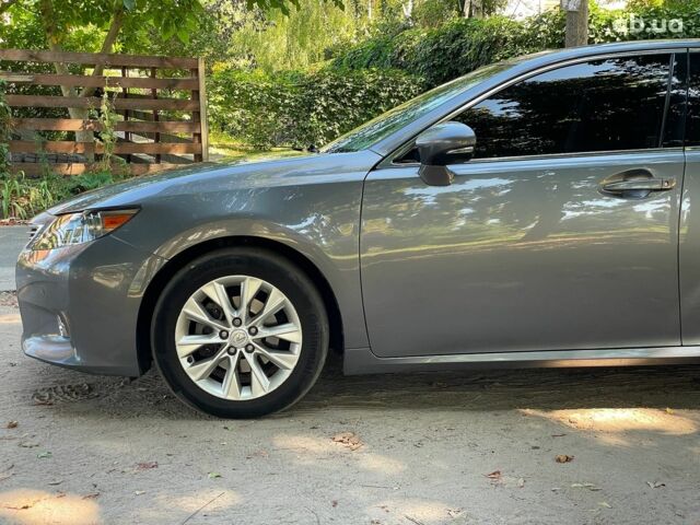 Серый Лексус С 350, объемом двигателя 2.5 л и пробегом 220 тыс. км за 17990 $, фото 15 на Automoto.ua