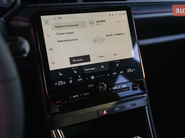 Лексус LBX, об'ємом двигуна 1.49 л та пробігом 0 тис. км за 42240 $, фото 12 на Automoto.ua