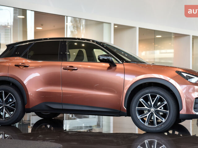 Лексус LBX, об'ємом двигуна 1.49 л та пробігом 0 тис. км за 42760 $, фото 1 на Automoto.ua