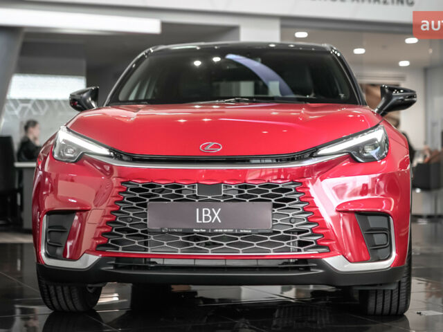 Лексус LBX, объемом двигателя 1.49 л и пробегом 0 тыс. км за 42260 $, фото 1 на Automoto.ua