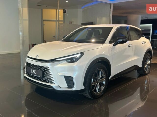 Лексус LBX, объемом двигателя 1.49 л и пробегом 0 тыс. км за 41090 $, фото 5 на Automoto.ua