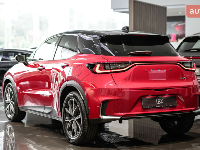 Лексус LBX, объемом двигателя 1.49 л и пробегом 0 тыс. км за 42260 $, фото 3 на Automoto.ua