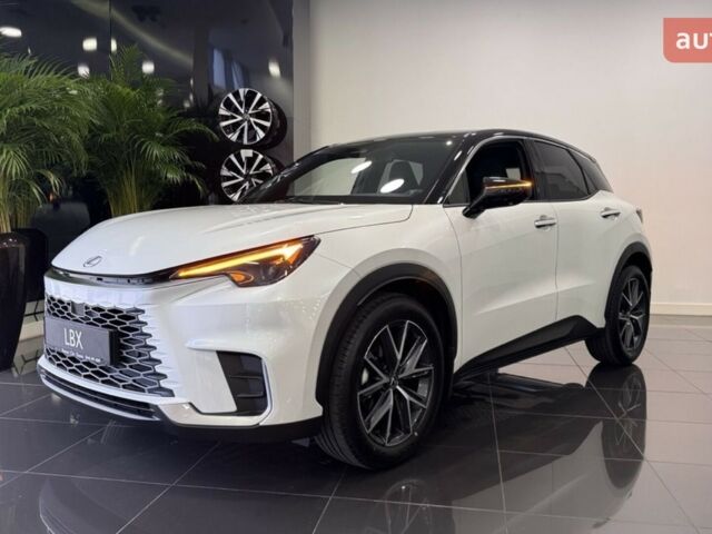 Лексус LBX, объемом двигателя 1.49 л и пробегом 0 тыс. км за 42260 $, фото 10 на Automoto.ua