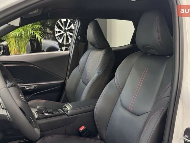 Лексус LBX, объемом двигателя 1.49 л и пробегом 0 тыс. км за 42260 $, фото 7 на Automoto.ua