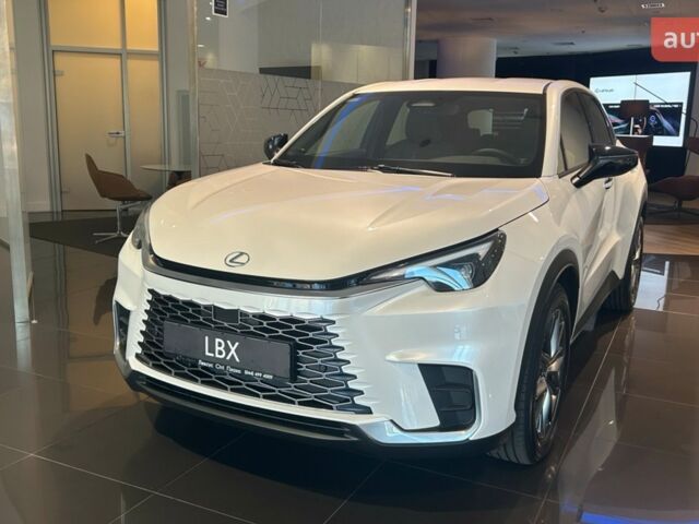 Лексус LBX, объемом двигателя 1.49 л и пробегом 0 тыс. км за 41090 $, фото 4 на Automoto.ua