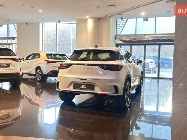 Лексус LBX 2025 в Киеве на Automoto.ua Лексус LBX, объемом двигателя 1.49 л и пробегом 0 тыс. км за 41090 $, фото 25 на Automoto.ua