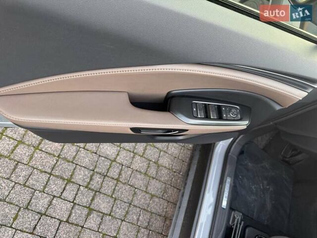 Серый Лексус LBX, объемом двигателя 1.49 л и пробегом 1 тыс. км за 38500 $, фото 22 на Automoto.ua