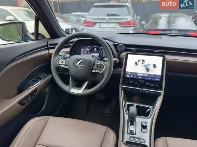 Синій Лексус LBX, об'ємом двигуна 1.49 л та пробігом 18 тис. км за 39500 $, фото 26 на Automoto.ua