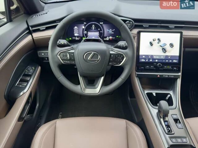 Синій Лексус LBX, об'ємом двигуна 1.49 л та пробігом 18 тис. км за 39500 $, фото 29 на Automoto.ua