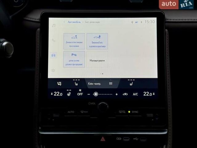 Синій Лексус LBX, об'ємом двигуна 1.49 л та пробігом 18 тис. км за 39500 $, фото 39 на Automoto.ua