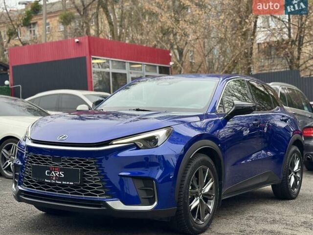 Синій Лексус LBX, об'ємом двигуна 1.49 л та пробігом 18 тис. км за 39500 $, фото 7 на Automoto.ua