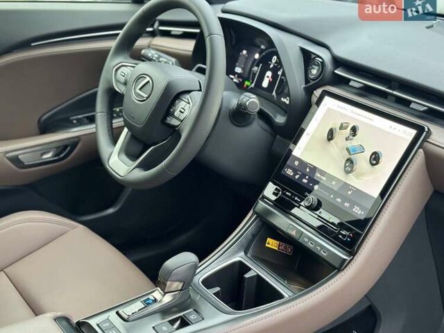 Синій Лексус LBX, об'ємом двигуна 1.49 л та пробігом 18 тис. км за 39500 $, фото 23 на Automoto.ua