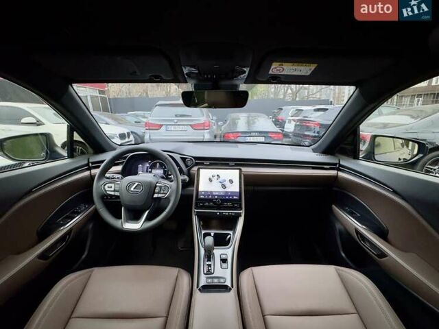Синій Лексус LBX, об'ємом двигуна 1.49 л та пробігом 18 тис. км за 39500 $, фото 28 на Automoto.ua