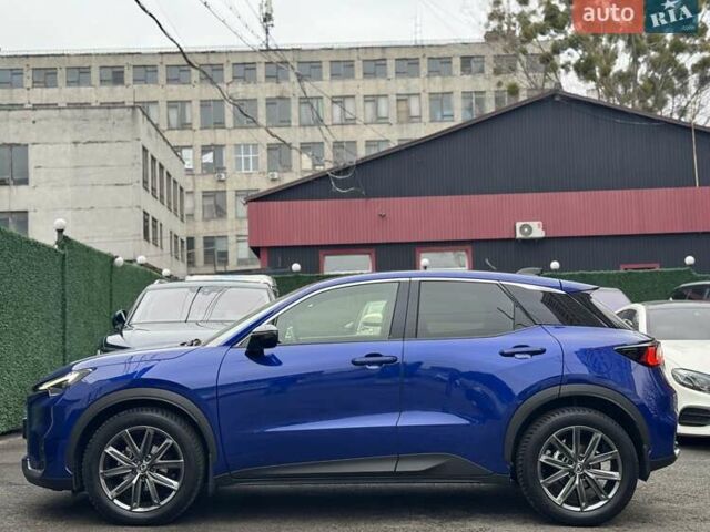 Синій Лексус LBX, об'ємом двигуна 1.49 л та пробігом 18 тис. км за 39500 $, фото 8 на Automoto.ua