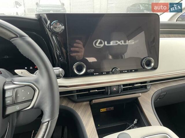 Білий Лексус LM, об'ємом двигуна 2.49 л та пробігом 8 тис. км за 115900 $, фото 15 на Automoto.ua