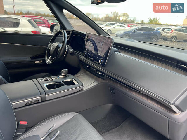 Чорний Лексус LM, об'ємом двигуна 2.5 л та пробігом 34 тис. км за 81300 $, фото 16 на Automoto.ua