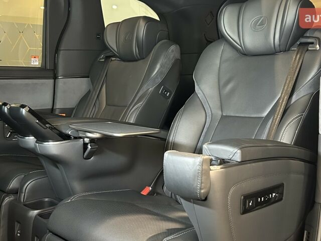 Лексус LM, объемом двигателя 2.49 л и пробегом 0 тыс. км за 118220 $, фото 12 на Automoto.ua