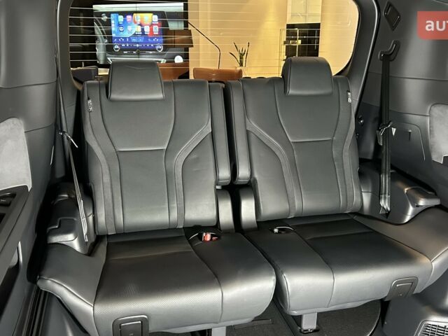 Лексус LM, объемом двигателя 2.49 л и пробегом 0 тыс. км за 118260 $, фото 13 на Automoto.ua