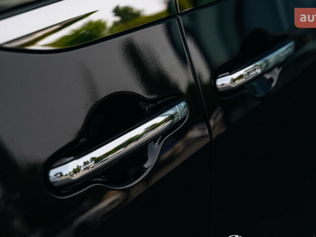 Лексус LM, объемом двигателя 2.49 л и пробегом 0 тыс. км за 141386 $, фото 16 на Automoto.ua