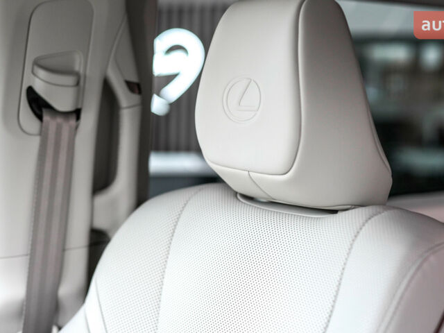 Лексус LM, об'ємом двигуна 2.49 л та пробігом 0 тис. км за 118260 $, фото 18 на Automoto.ua