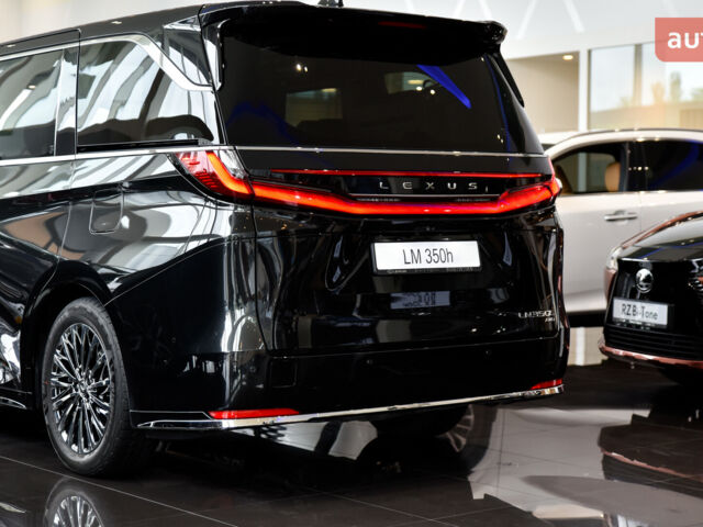 Лексус LM, об'ємом двигуна 2.49 л та пробігом 0 тис. км за 121087 $, фото 7 на Automoto.ua