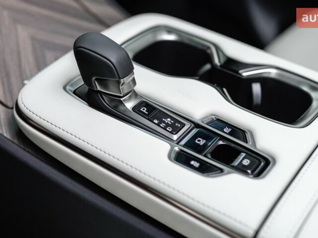 Лексус LM, об'ємом двигуна 2.49 л та пробігом 0 тис. км за 118260 $, фото 21 на Automoto.ua