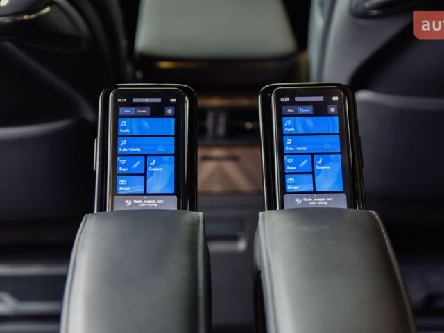 Лексус LM, об'ємом двигуна 2.49 л та пробігом 0 тис. км за 121087 $, фото 15 на Automoto.ua