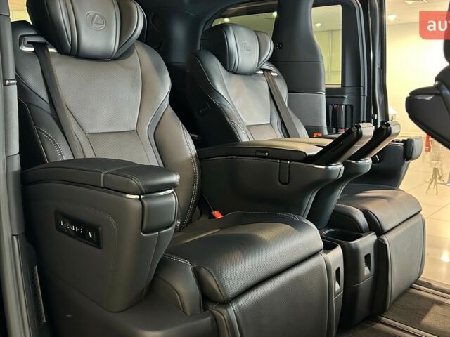 Лексус LM, объемом двигателя 2.49 л и пробегом 0 тыс. км за 118220 $, фото 11 на Automoto.ua