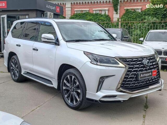 Білий Лексус LX 570, об'ємом двигуна 5.7 л та пробігом 5 тис. км за 112490 $, фото 12 на Automoto.ua