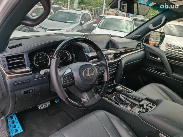 Білий Лексус LX 570, об'ємом двигуна 5.7 л та пробігом 5 тис. км за 112490 $, фото 16 на Automoto.ua