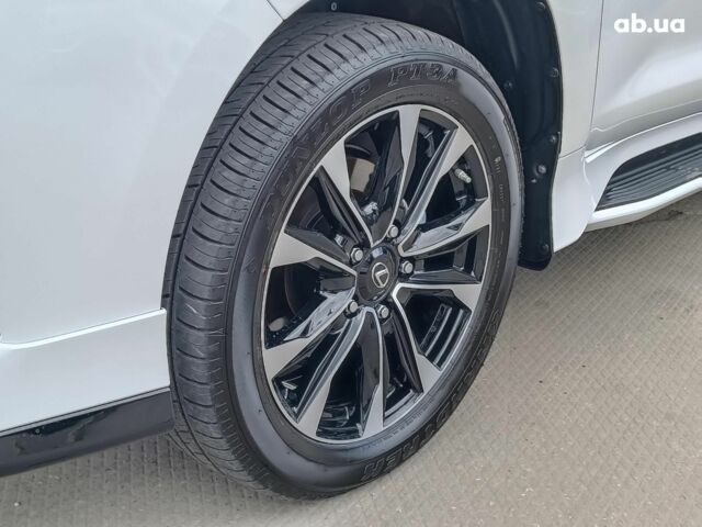 Білий Лексус LX 570, об'ємом двигуна 5.7 л та пробігом 5 тис. км за 112490 $, фото 3 на Automoto.ua