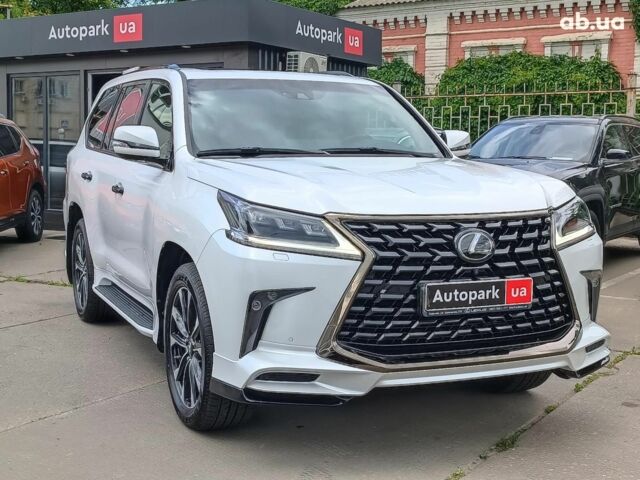 Білий Лексус LX 570, об'ємом двигуна 5.7 л та пробігом 5 тис. км за 112490 $, фото 13 на Automoto.ua