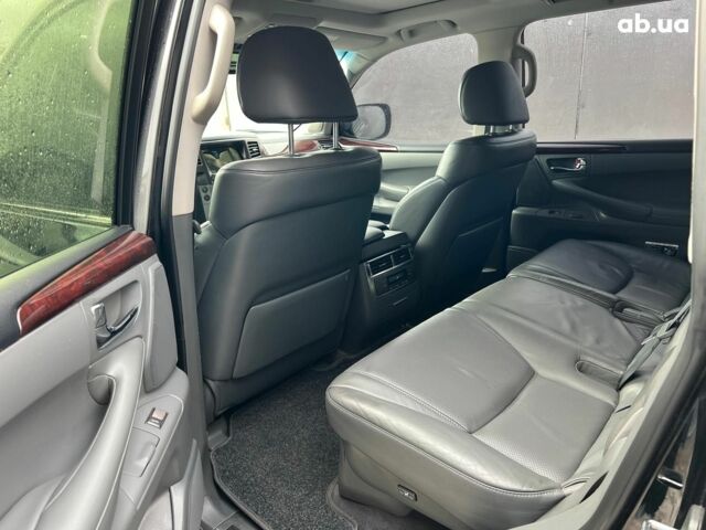 Черный Лексус LX 570, объемом двигателя 57 л и пробегом 153 тыс. км за 25490 $, фото 30 на Automoto.ua