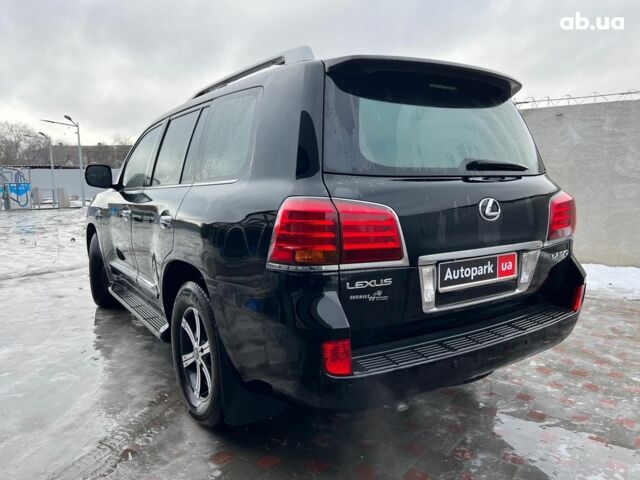 Черный Лексус LX 570, объемом двигателя 57 л и пробегом 153 тыс. км за 25490 $, фото 6 на Automoto.ua