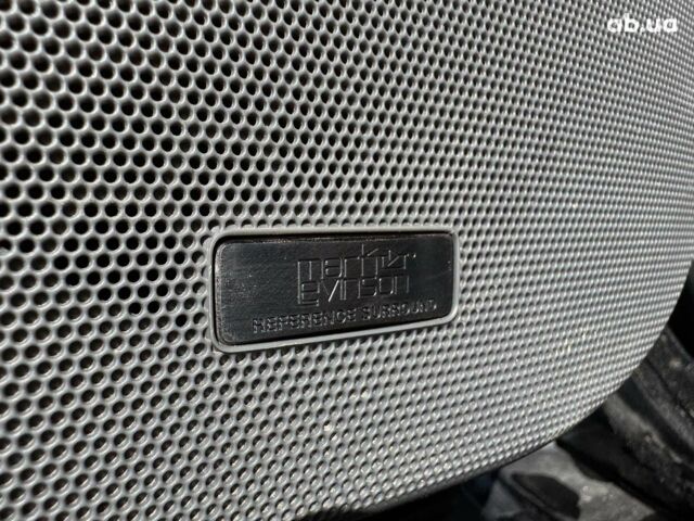 Черный Лексус LX 570, объемом двигателя 57 л и пробегом 153 тыс. км за 25490 $, фото 80 на Automoto.ua
