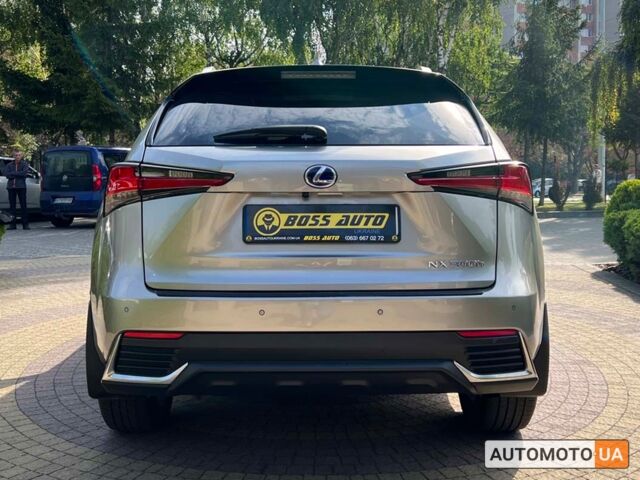 Сірий Лексус NX 300h, об'ємом двигуна 2.5 л та пробігом 52 тис. км за 36800 $, фото 5 на Automoto.ua